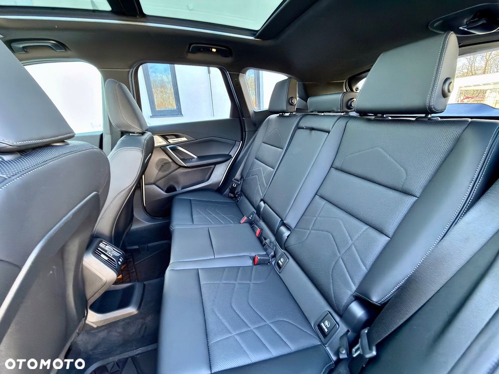 BMW X1 - 16