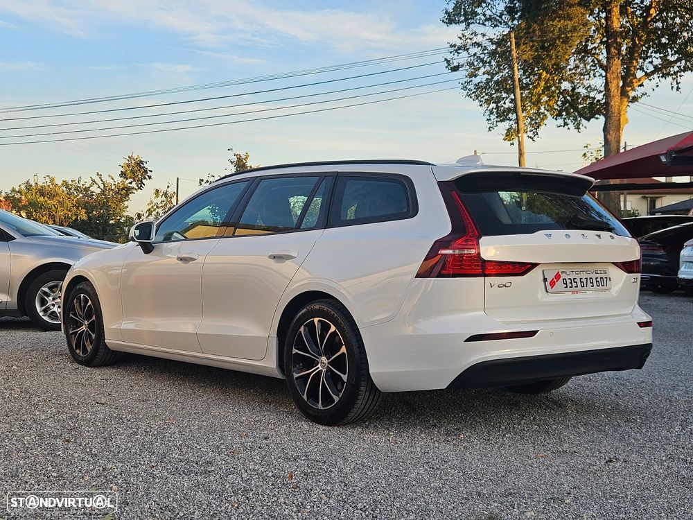Volvo V60 2.0 D3 Momentum - 6