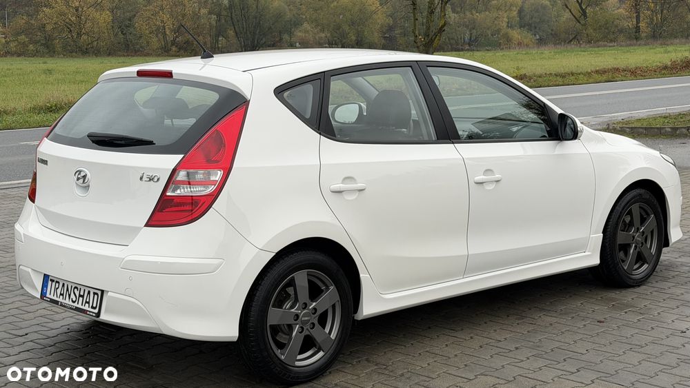 Hyundai i30 1.4 FIFA WM Edition - 22