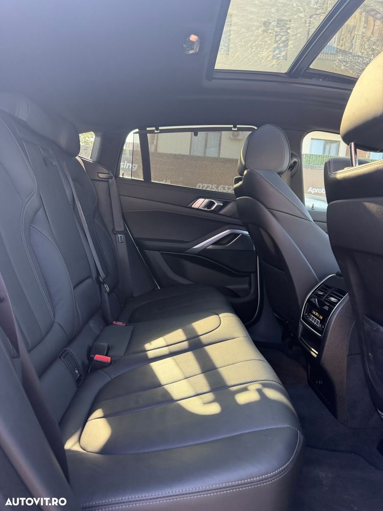 BMW X6 xDrive40i - 13