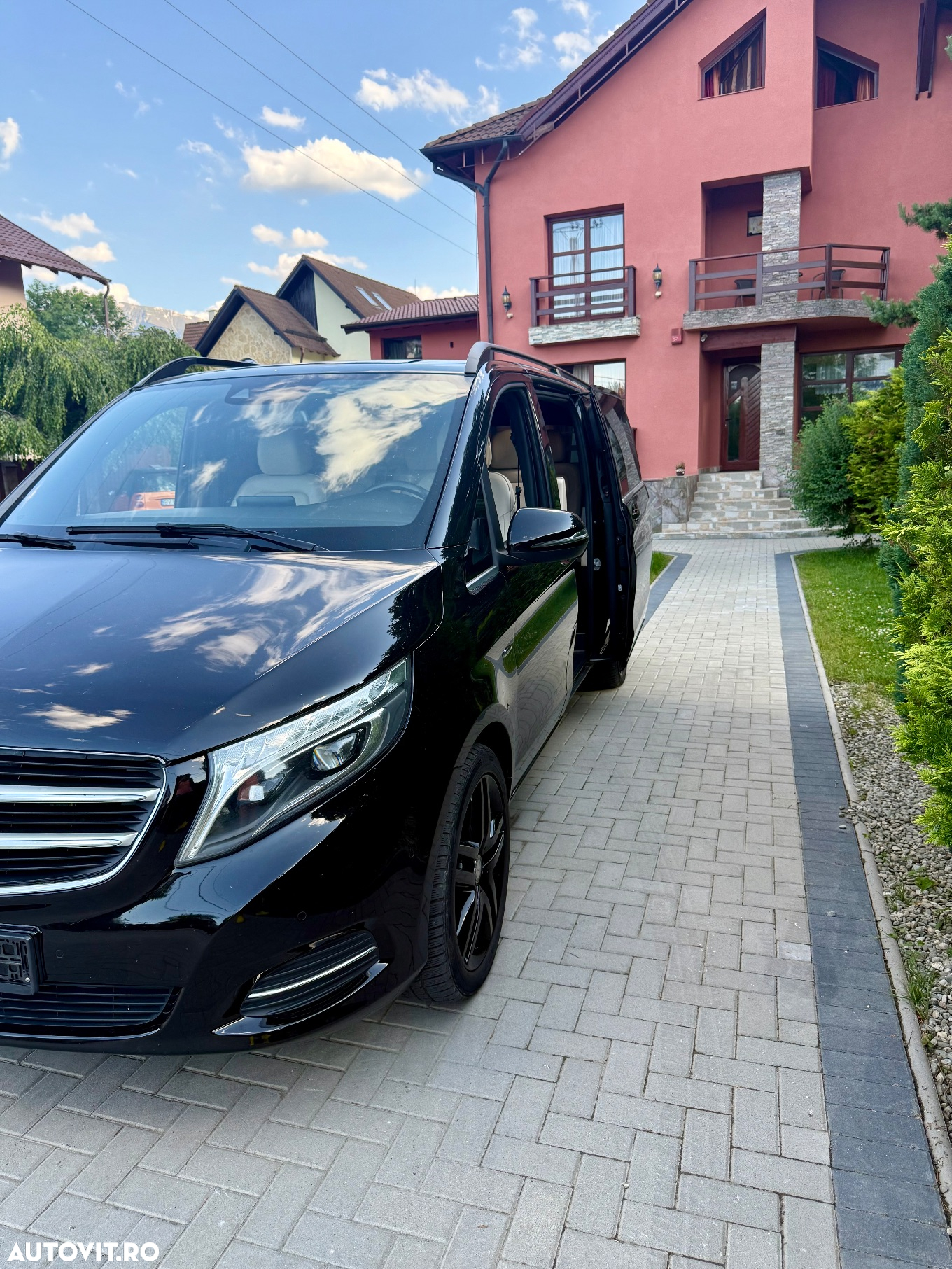 Mercedes-Benz V 250 (BlueTEC) d extralang 4Matic 7G-TRONIC Avantgarde Edition - 3