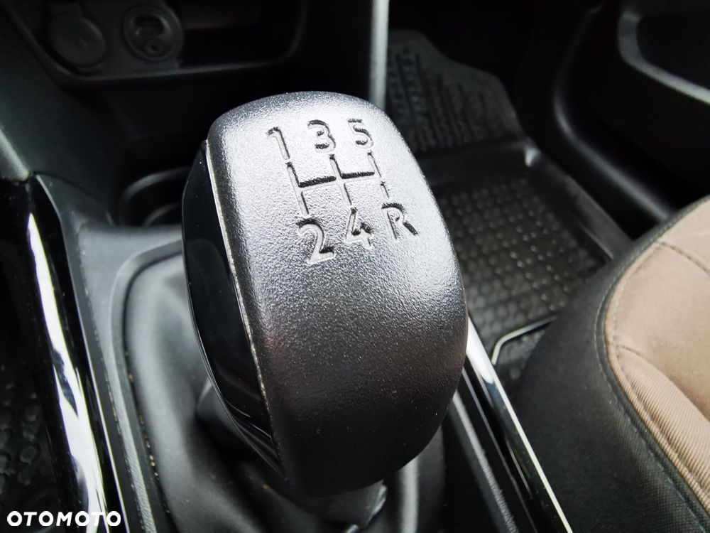 Peugeot 2008 1.2 Pure Tech Active - 15