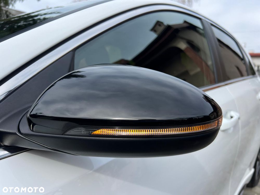 Kia Ceed 1.6 CRDi DCT GT Line - 4