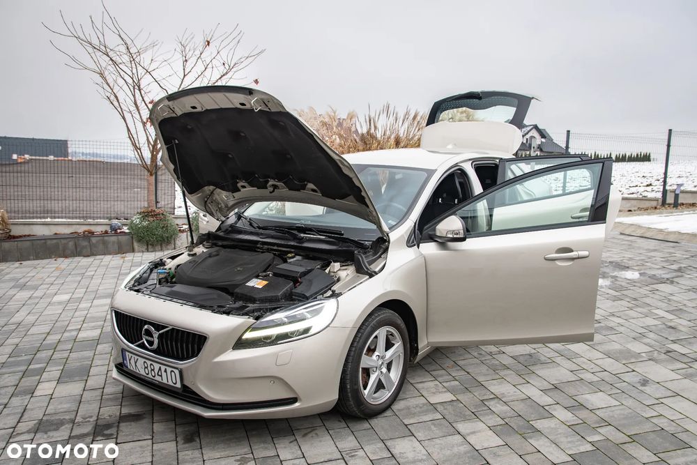 Volvo V40 D2 Kinetic - 37