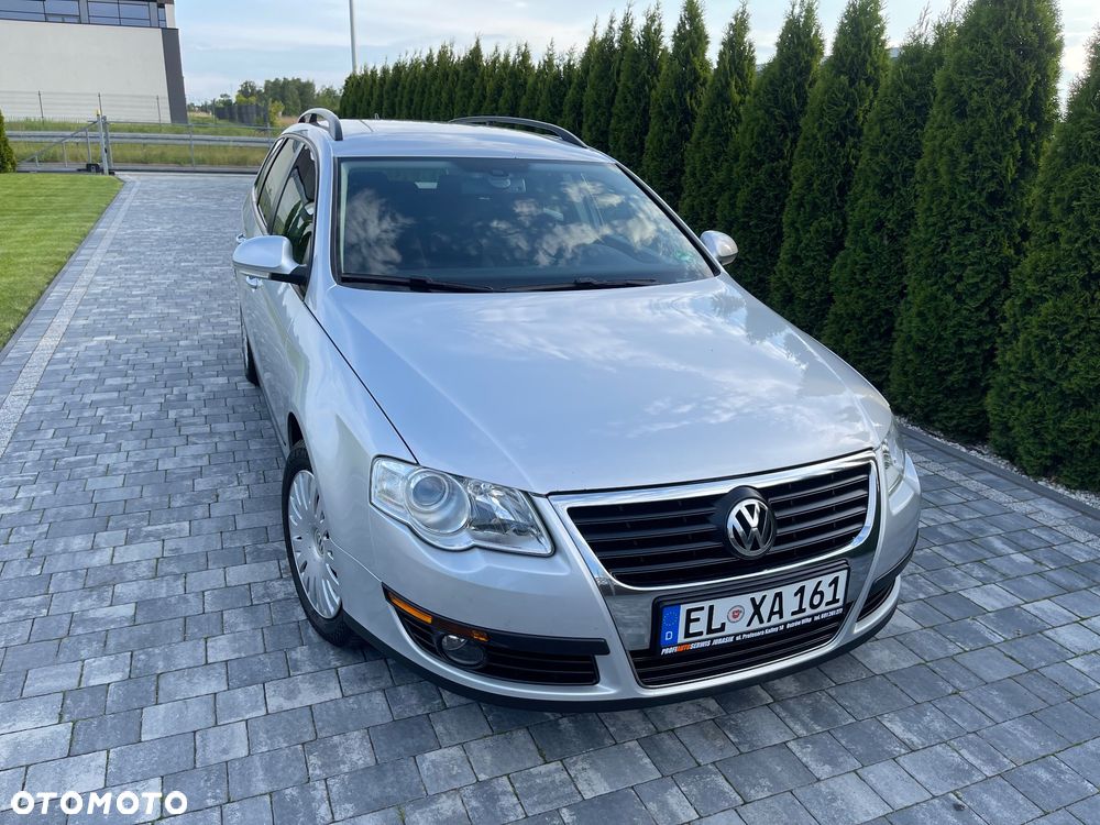 Volkswagen Passat - 31