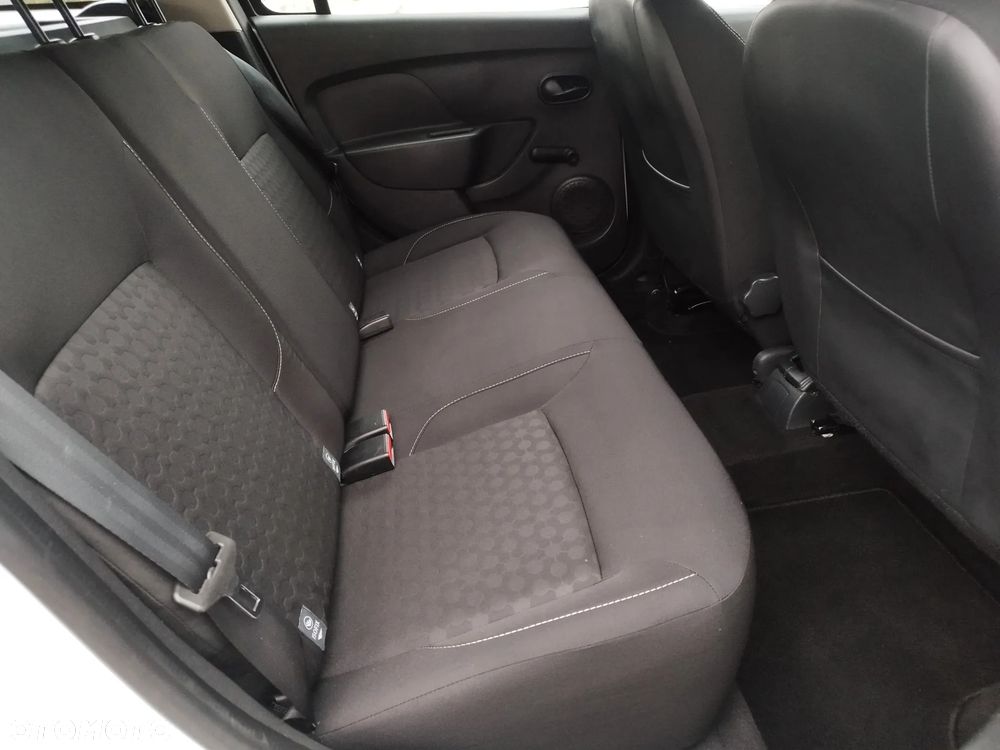 Dacia Logan TCe 90 S&S Laureate - 16