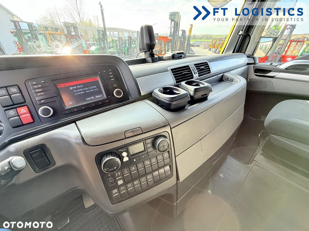 MAN TGX 18.440 / AUTOMAT / STANDARD / RETARDER / ZBIORNIKI PALIWA 1160L / DWA ŁÓŻKA / LODÓWKA - STAN IDEALNY - 30