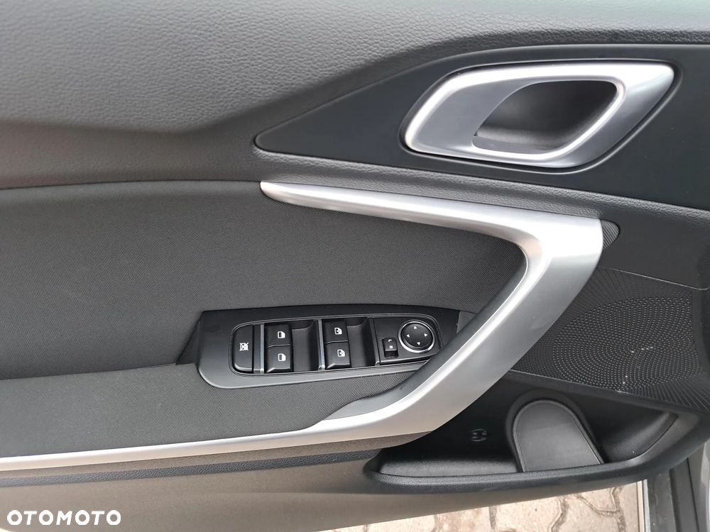 Kia XCeed 1.5 T-GDI M - 10