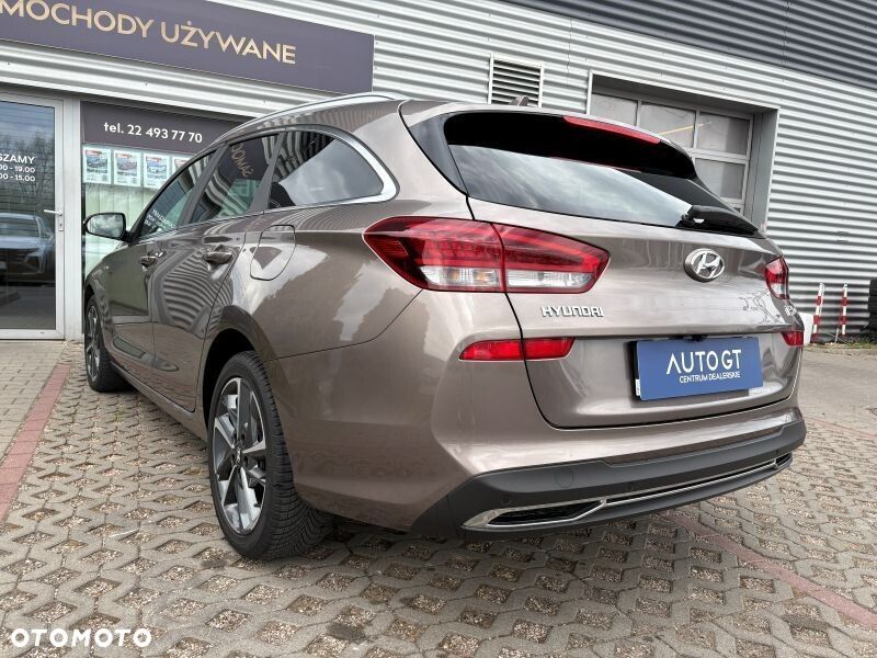 Hyundai i30 1.5 T-GDI 48V Executive DCT - 25