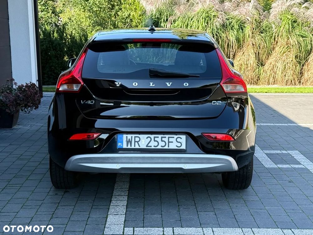 Volvo V40 D2 Drive-E Momentum - 6