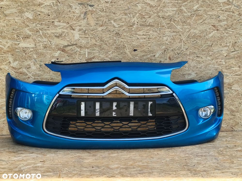 Citroen DS3 10-16r zderzak przód przedni LED - 1