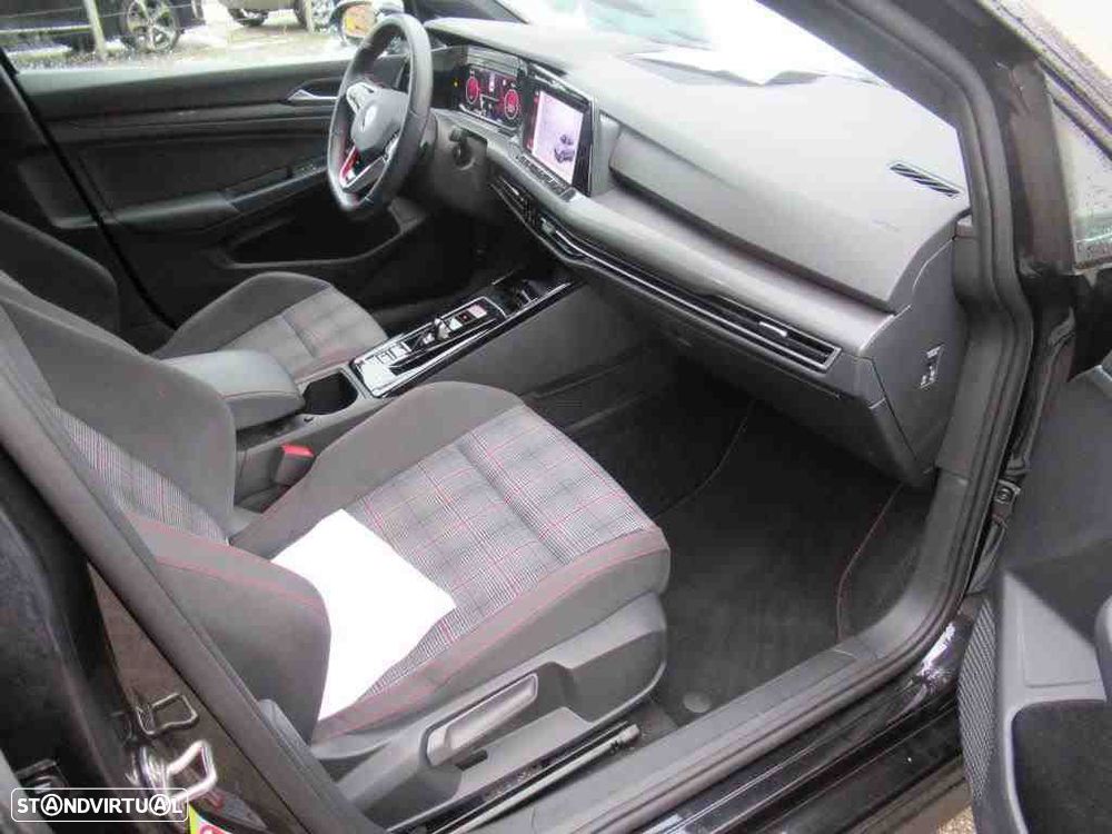 VW Golf 2.0 TSI OPF DSG GTI - 5