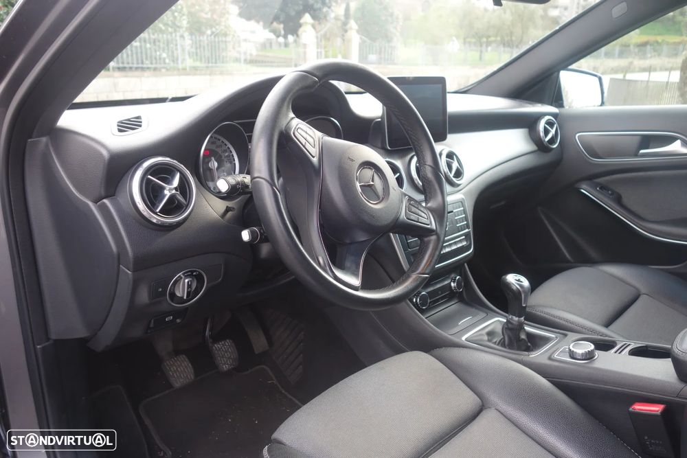 Mercedes-Benz GLA 180 (CDI) d - 13