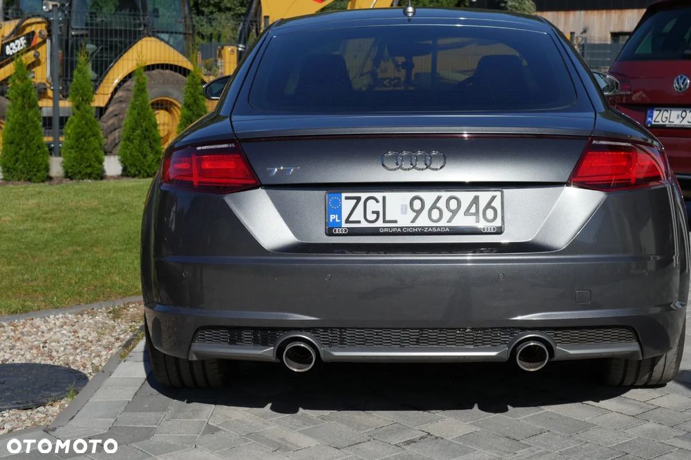 Audi TT Coupé - 17