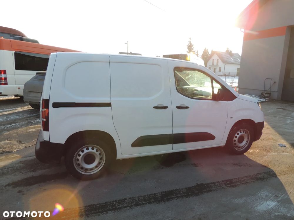 Toyota PROACE CITY - 7