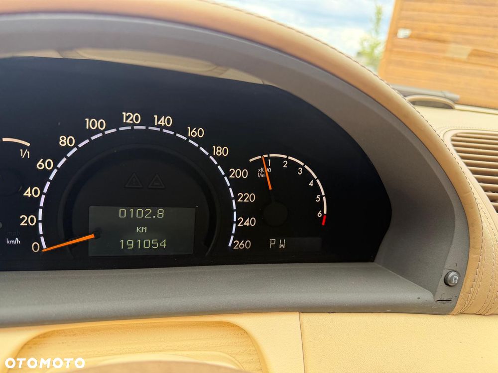 Mercedes-Benz CL - 13