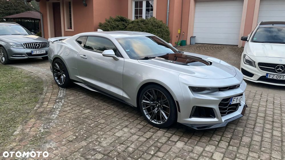 Chevrolet Camaro - 1