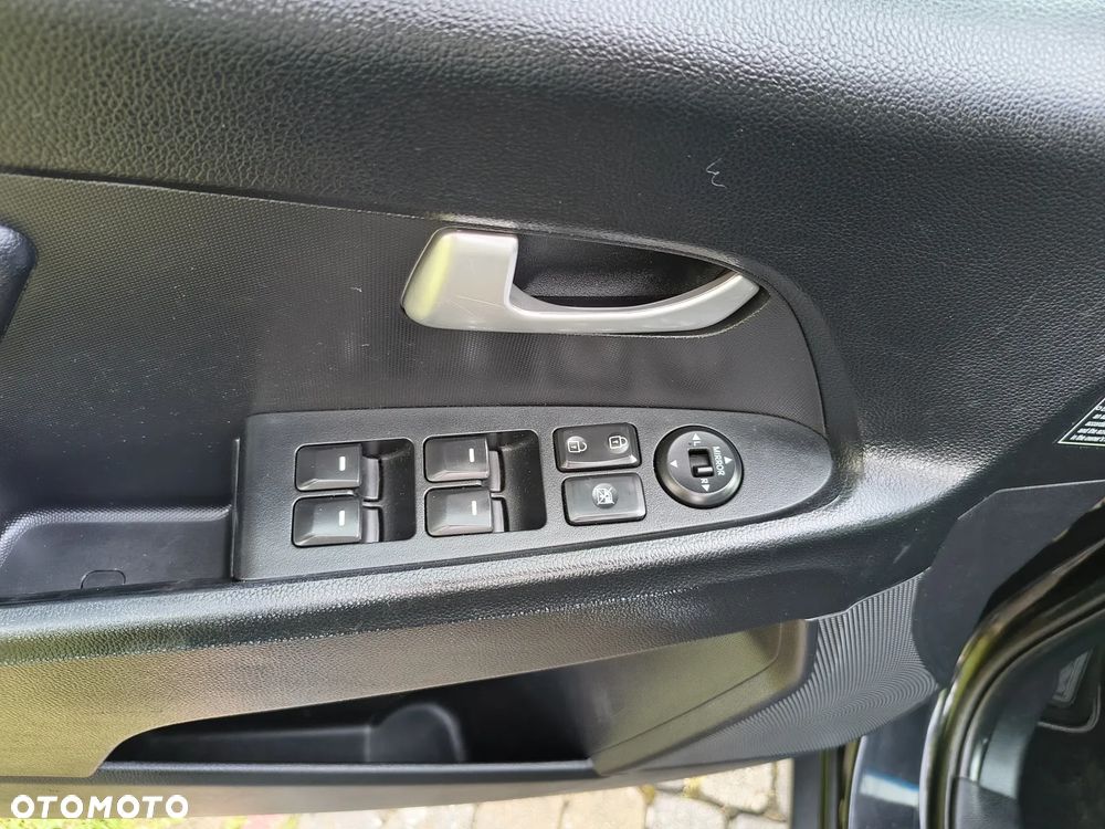 Kia Sportage 1.7 CRDI 2WD Vision - 11
