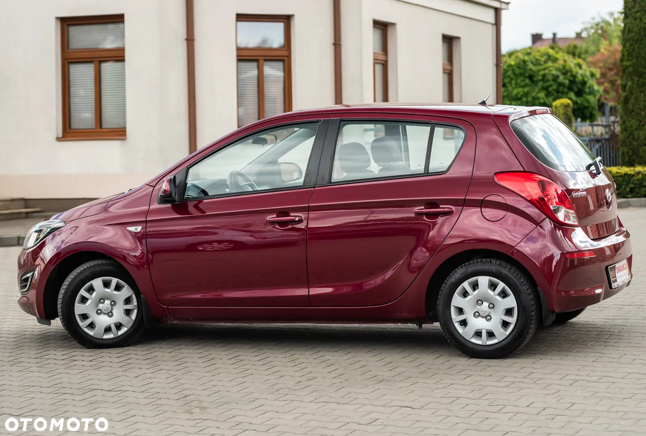 Hyundai i20 - 10