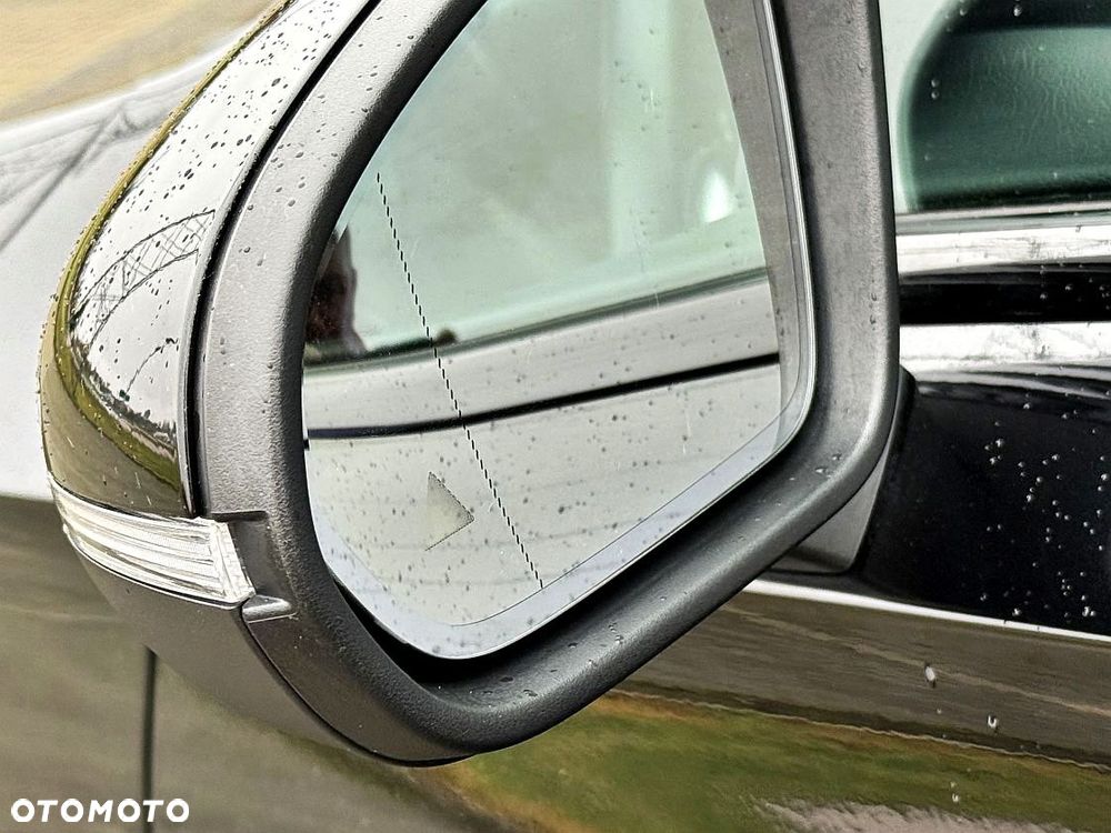 Mercedes-Benz Klasa A 200 AMG Line 7G-DCT - 32