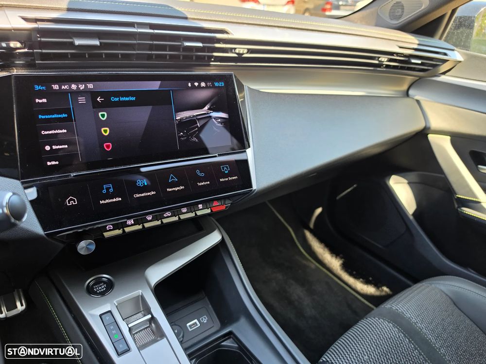 Peugeot 408 225 e-EAT8 GT - 23
