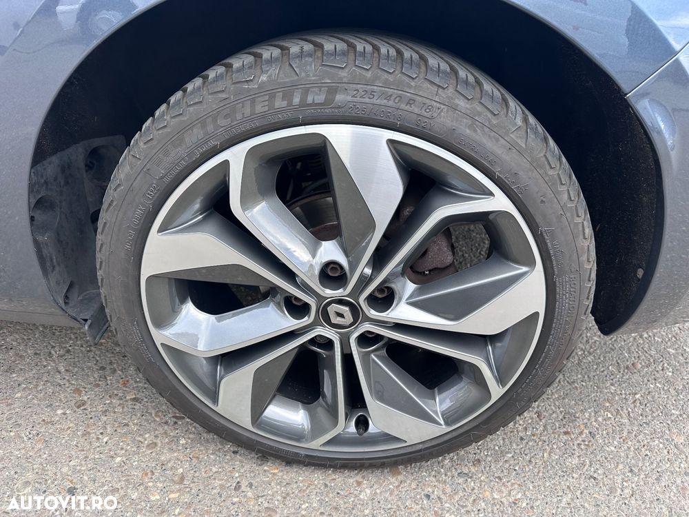 Renault Megane - 25