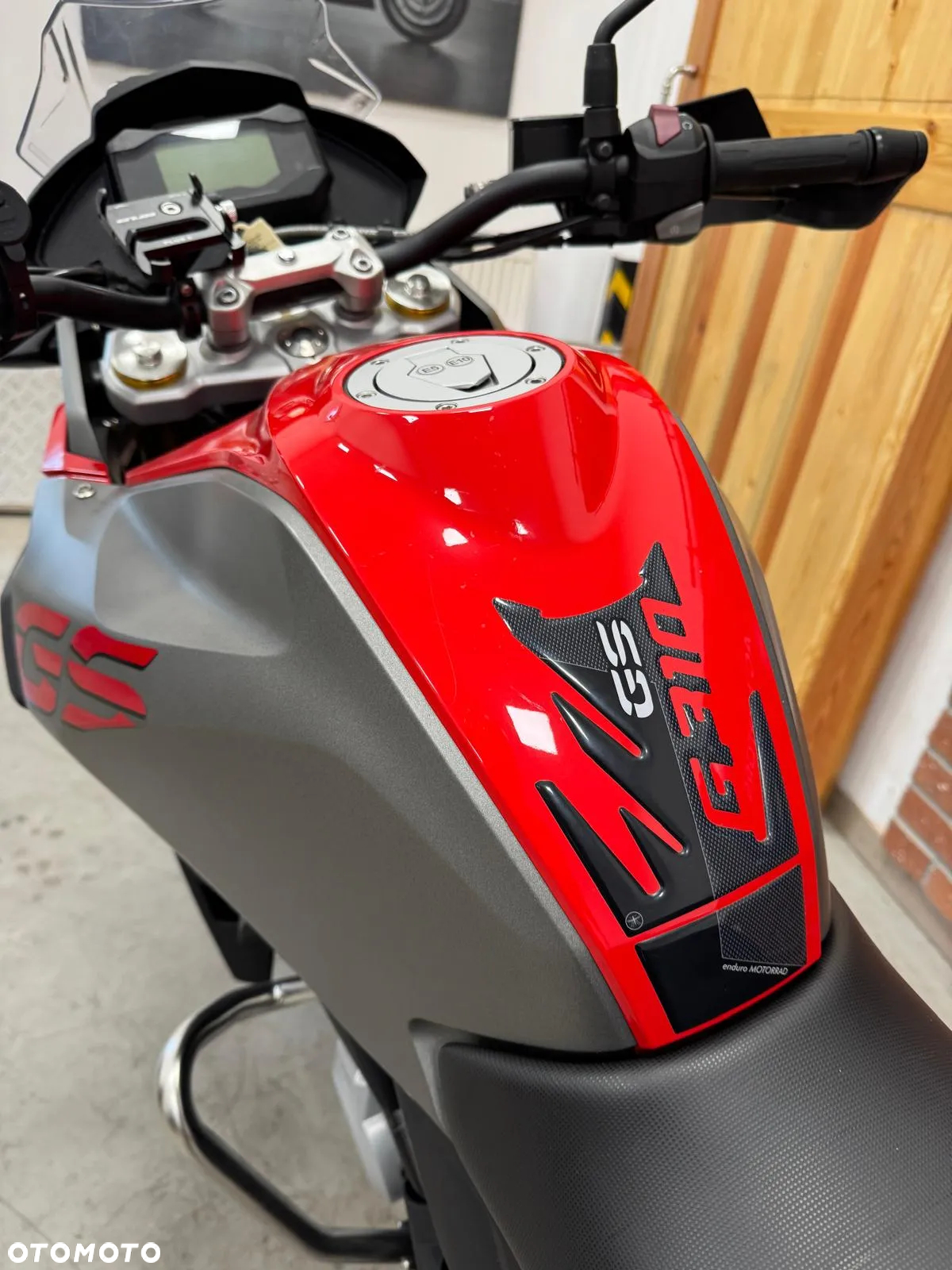 BMW G - 23