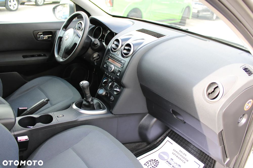 Nissan Qashqai 1.6 acenta - 29