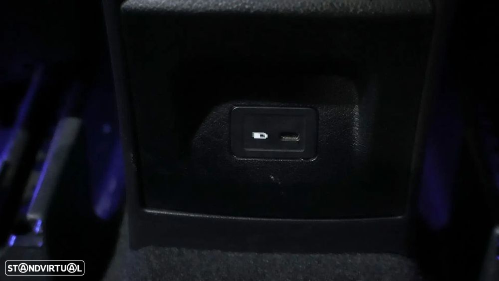 Mercedes-Benz GLA 200 d 8G-DCT Progressive Advanced - 51