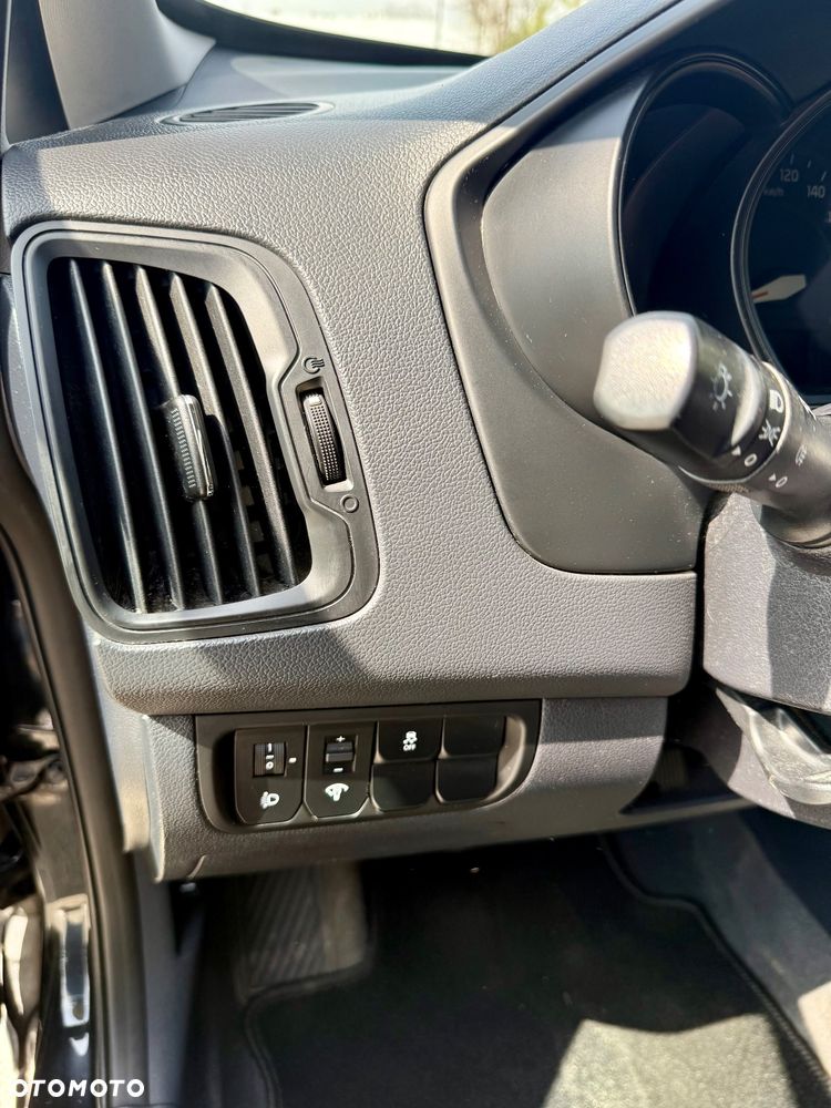 Kia Rio 1.4 Platinum Edition - 17