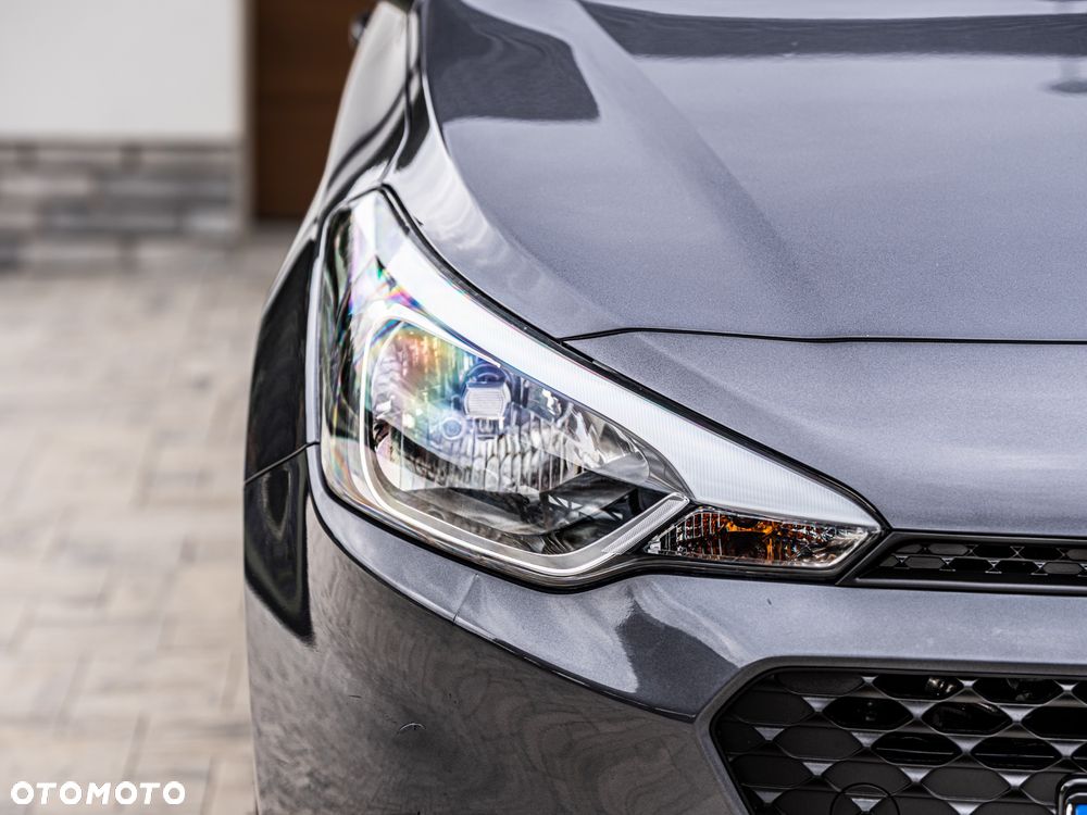 Hyundai i20 - 10