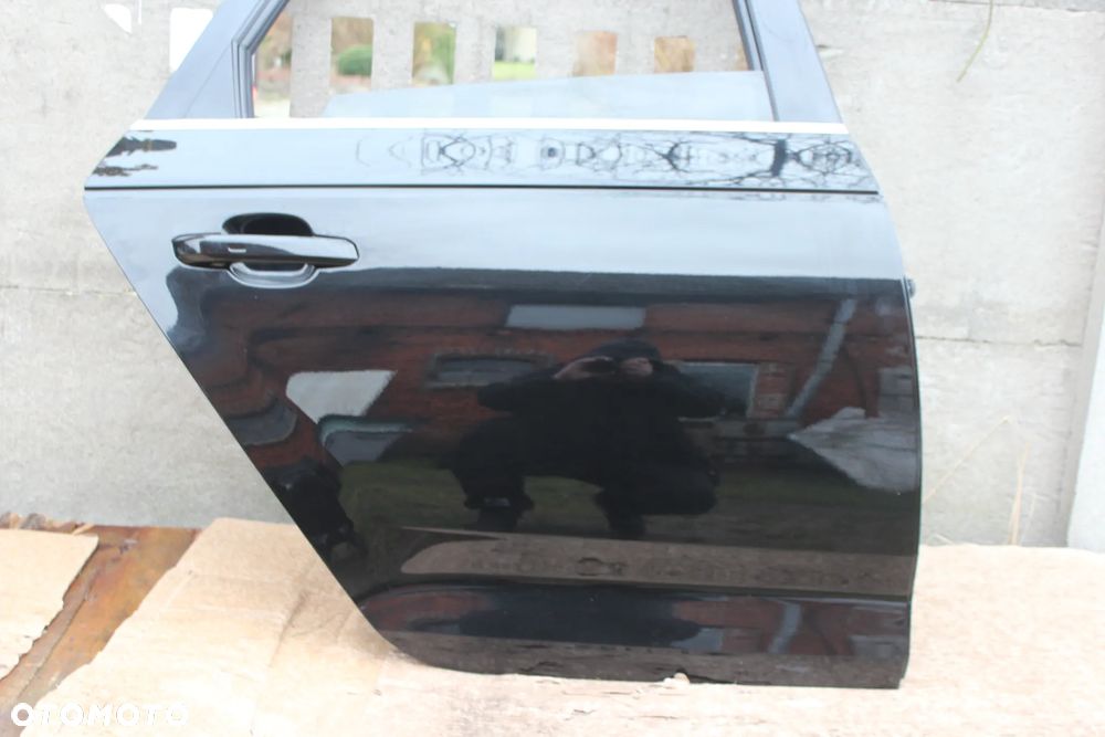 DRZWI TYLNE PRAWE AUDI A4 B9 AVANT LY9T 2017 - 2