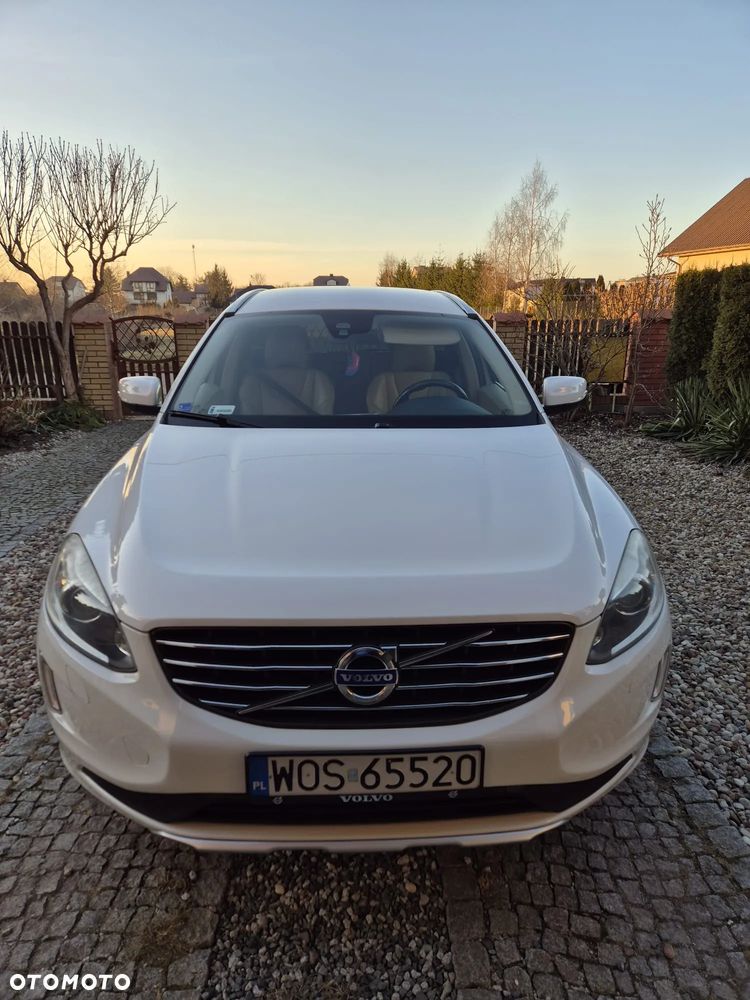 Volvo XC 60 - 6