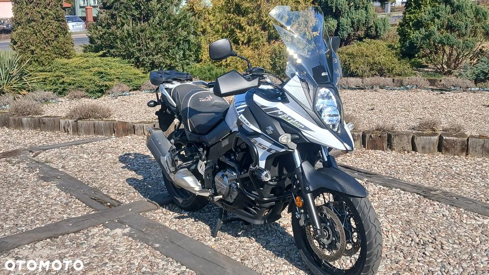 Suzuki V-STROM - 2