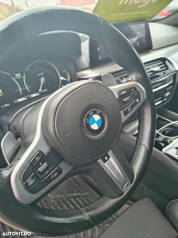 BMW Seria 5 520d xDrive AT - 4