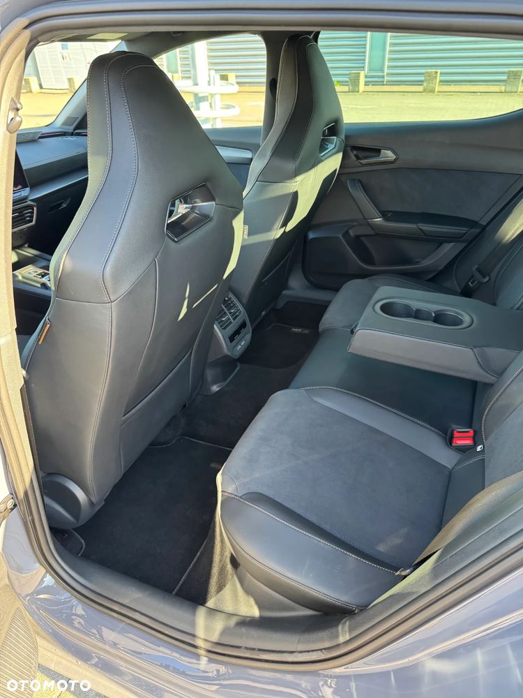 Cupra Leon 1.5 eTSI mHEV DSG - 26