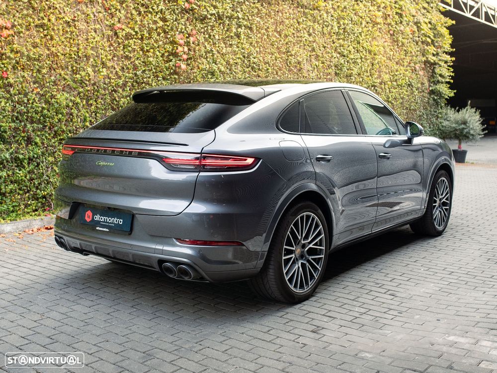 Porsche Cayenne Coupé E-Hybrid - 12