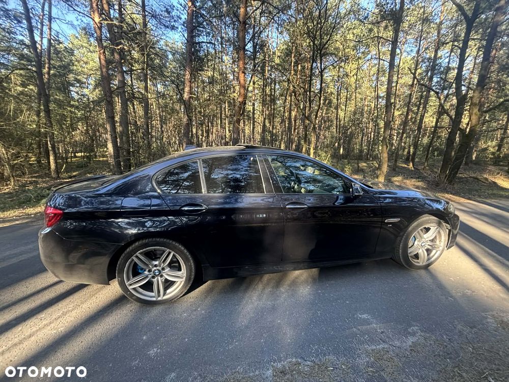 BMW Seria 5 530d xDrive - 3