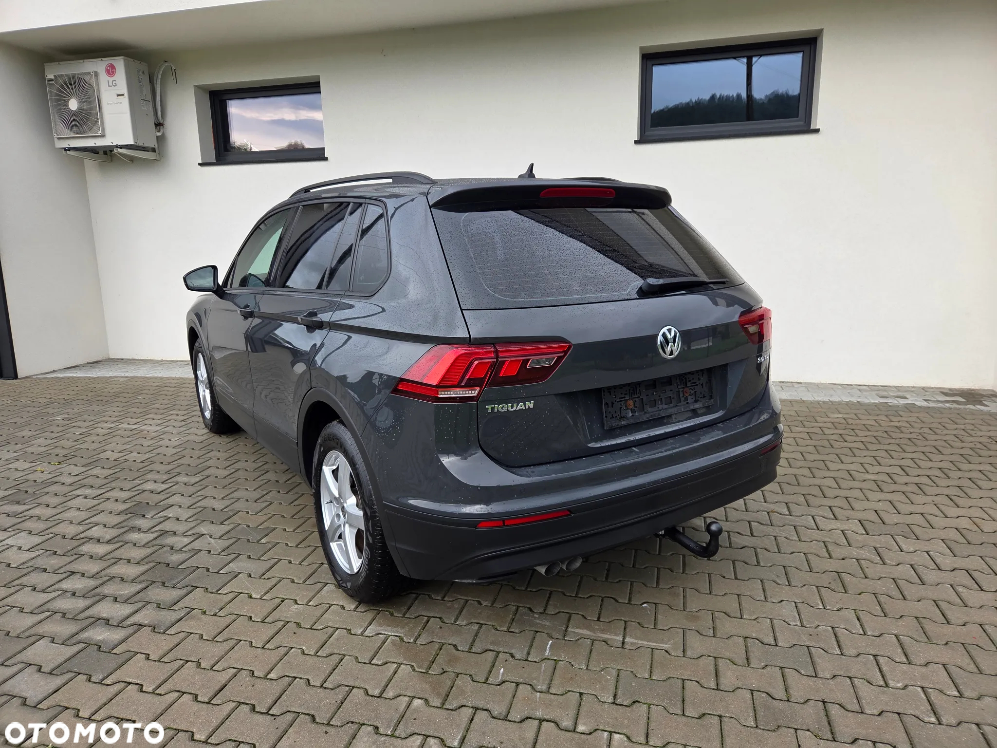 Volkswagen Tiguan - 3