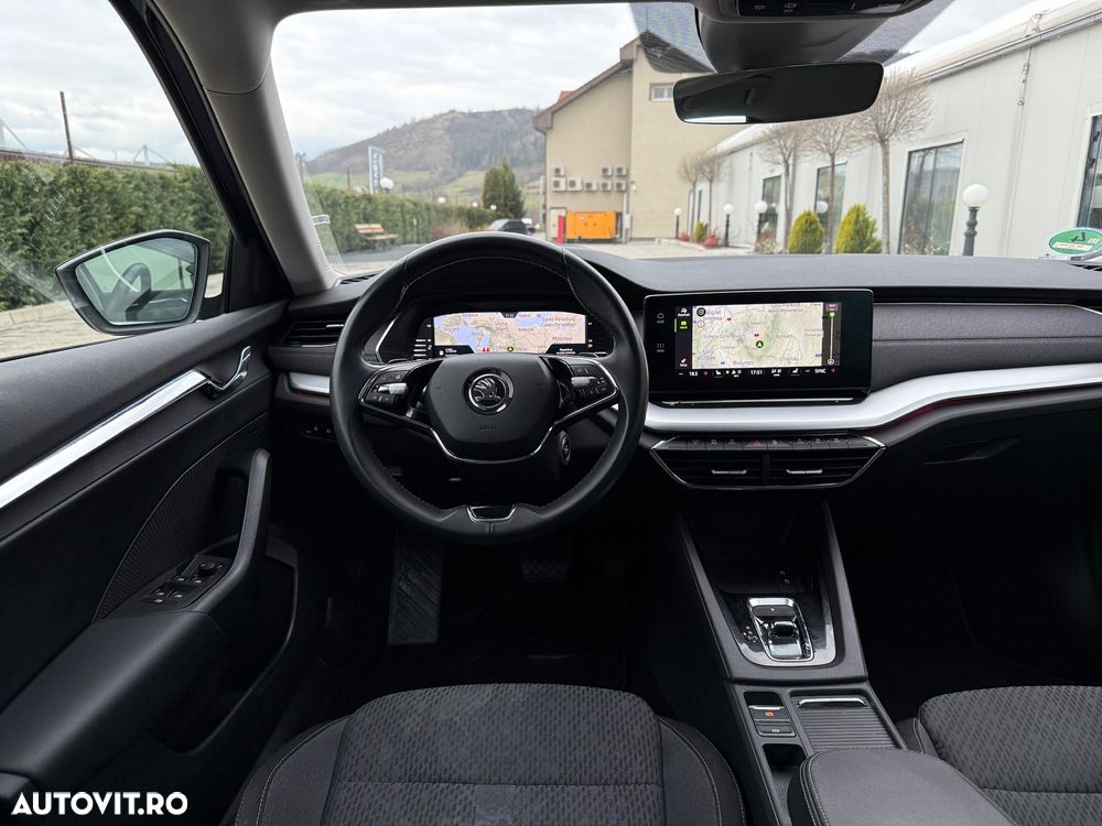 Skoda Octavia 2.0 TDI DSG First Edition - 9