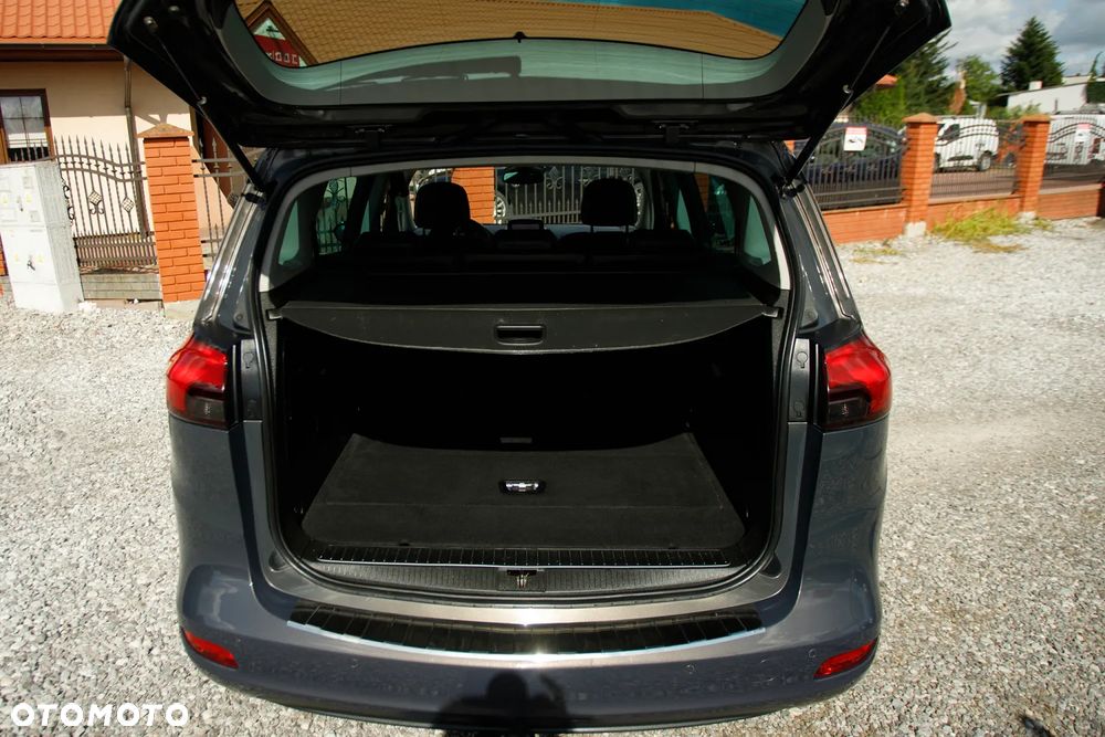 Opel Zafira Tourer 1.4 Turbo Innovation - 32