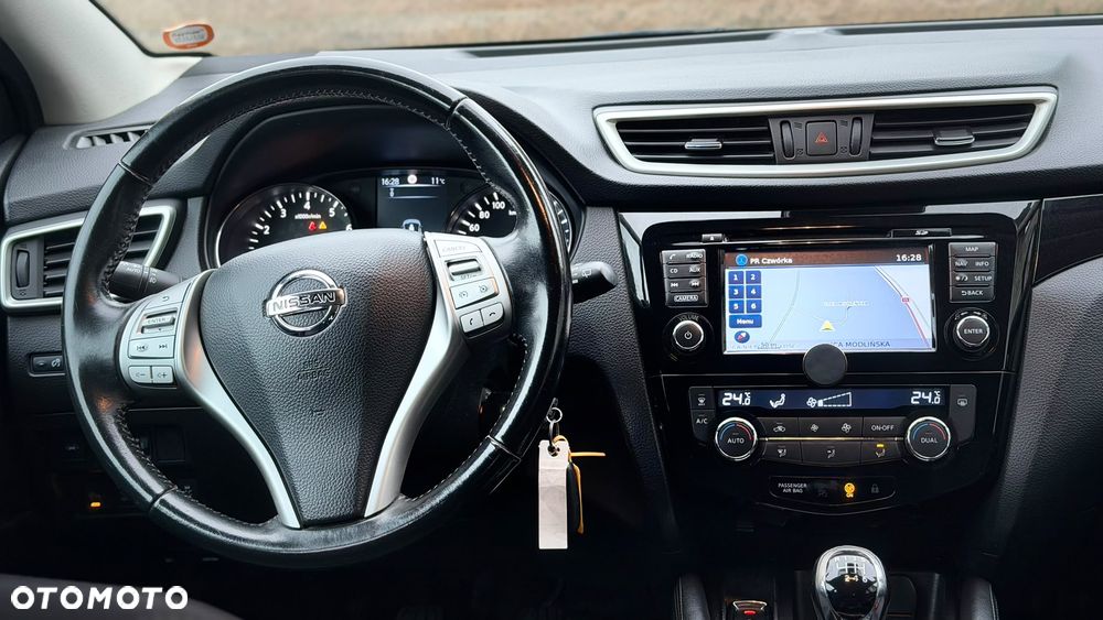 Nissan Qashqai 1.6 DIG-T Tekna - 10
