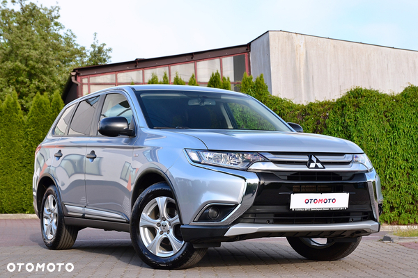 Mitsubishi Outlander 2.0 2WD Invite