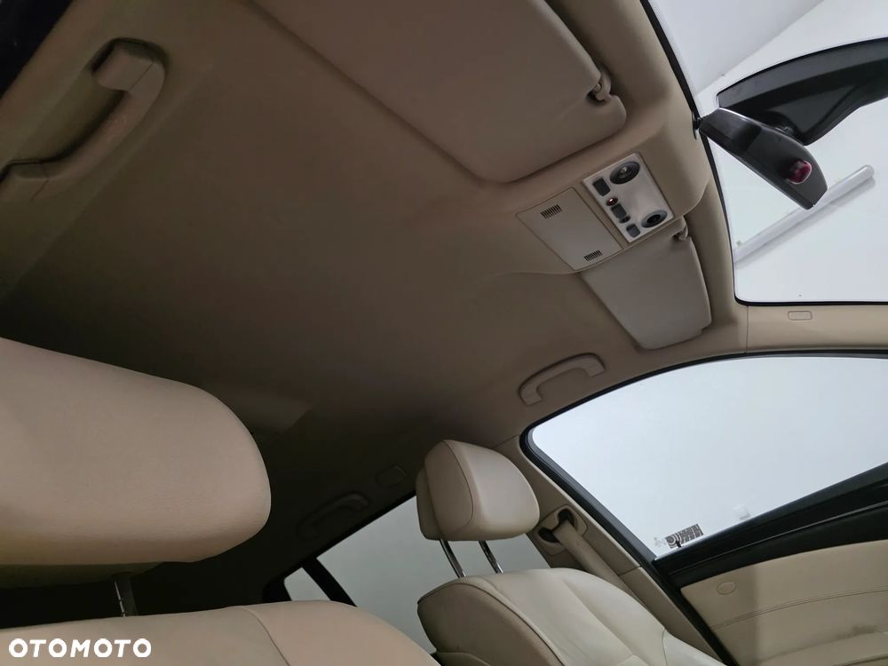 BMW Seria 5 - 21