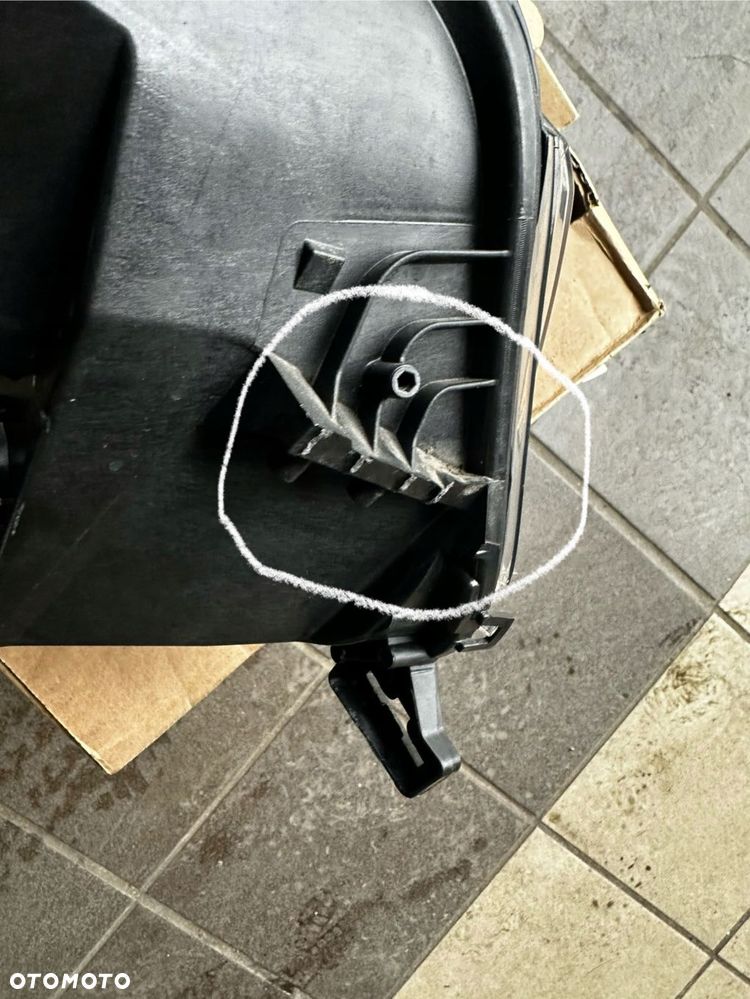 lampa przednia lewa expert iv 4 jumpy iv 4 proace ii lift 24- - 12
