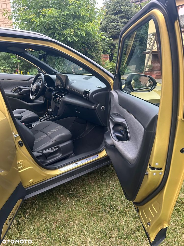 Toyota Yaris Cross Hybrid 1.5 Adventure - 11