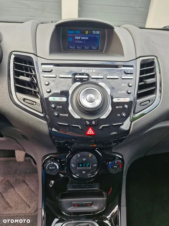Ford Fiesta 1.25 Titanium - 16