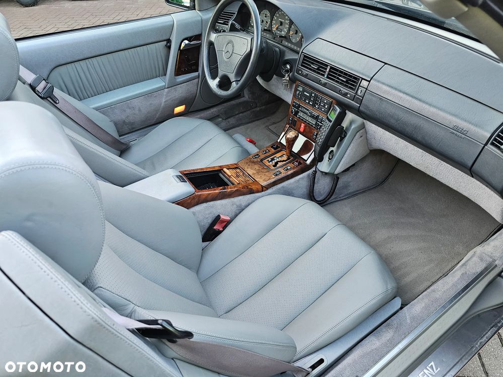 Mercedes-Benz SL - 12