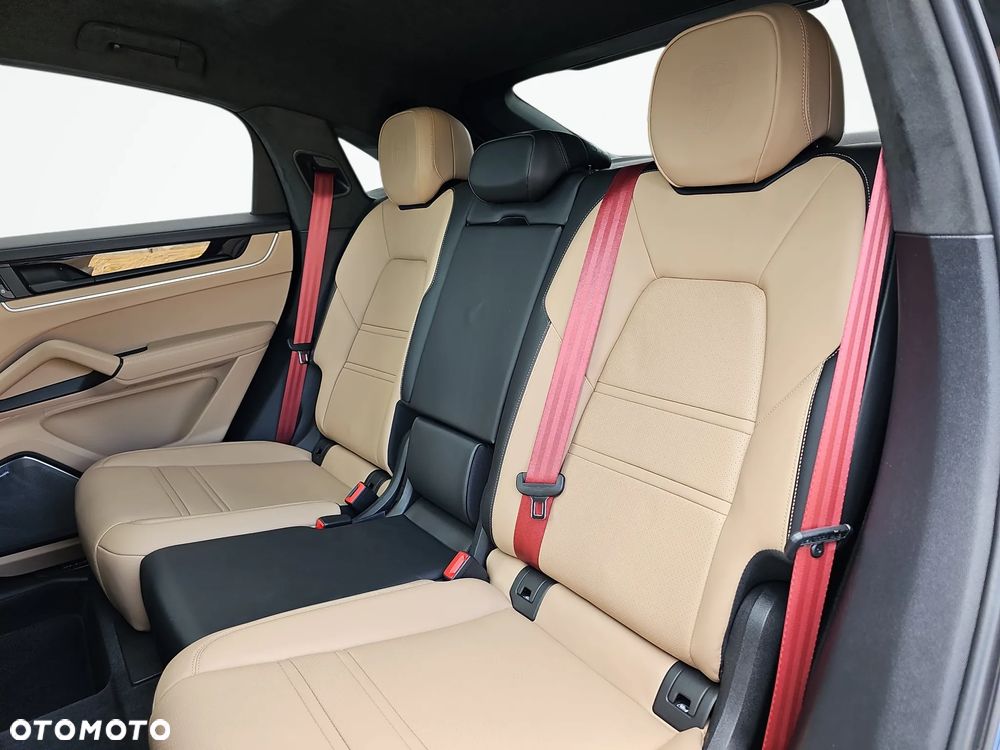 Porsche Cayenne Standard - 15