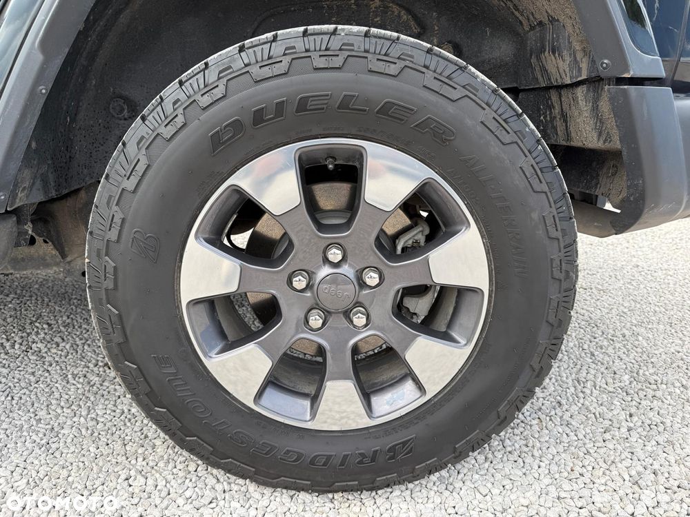 Jeep Wrangler 2.2 CRDi Hardtop AWD Automatik Sport - 11